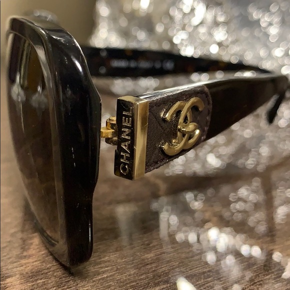 CHANEL Tortoise Shell CC Turnlock Sunglasses - Picture 8 of 16